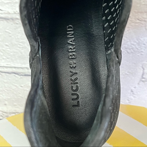 Lucky Brand Baley Black Suede Ankle Booties Size 6 - Picture 9 of 9